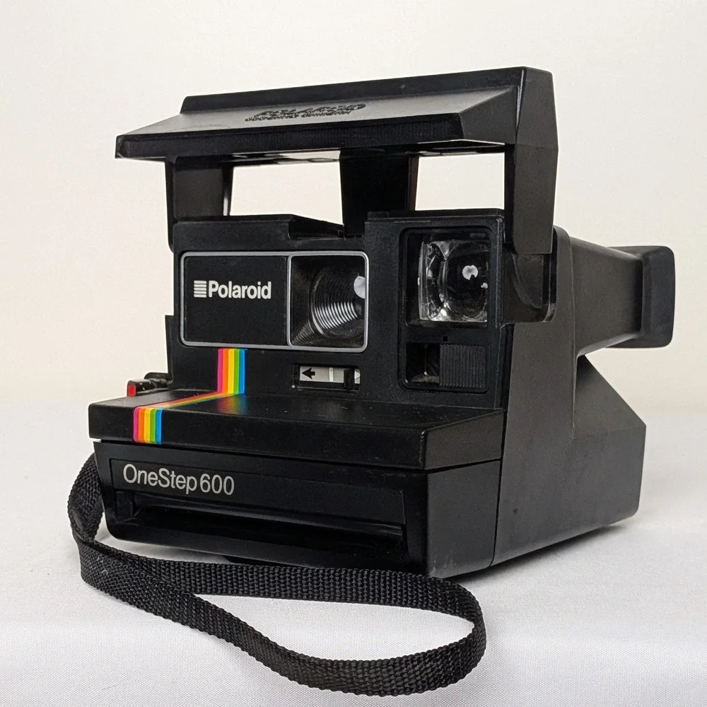 Polaroid OneStep 600 Instant Film Camera Black Rainbow Vintage 80s OS600 WORKING